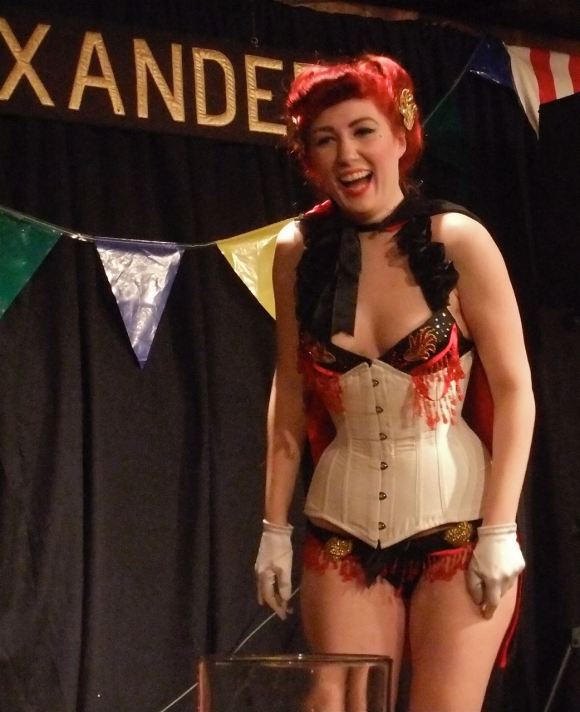 Ginger la Rouge, 10/6/12