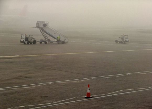 Foggy airport, 18/3/15