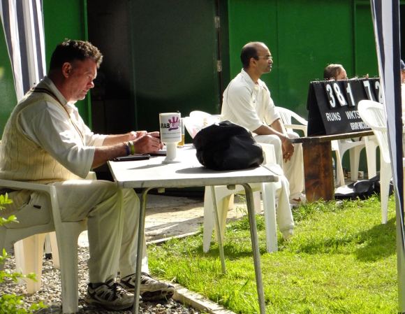 Midsummer cricket, 21/6/15