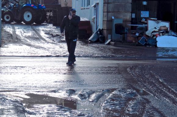 Cleaning up again, 27/12/15