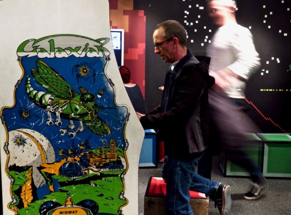 Playing Galaxian, 30/12/15