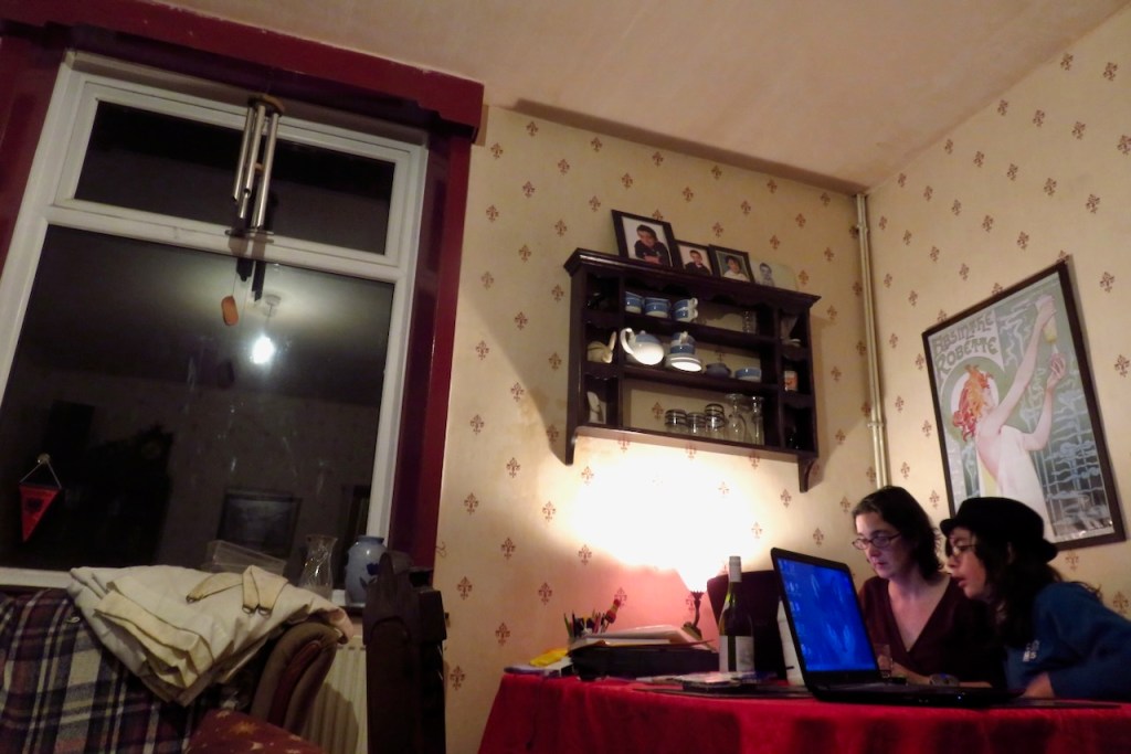 Under new ceiling, 22/11/16