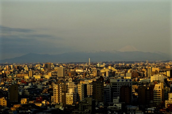 Tokyo sunrise, 25/3/17