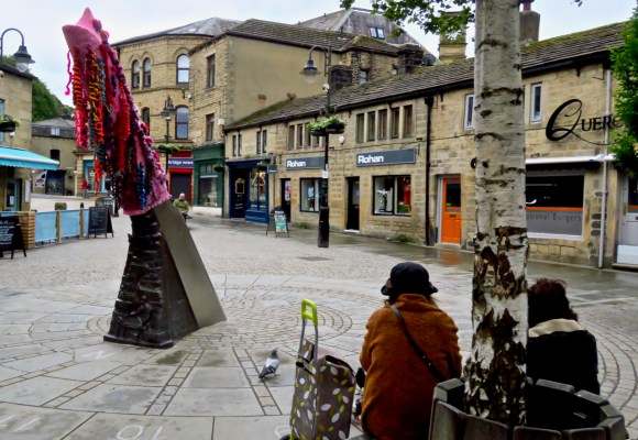 Yarnbombing, 11/6/19