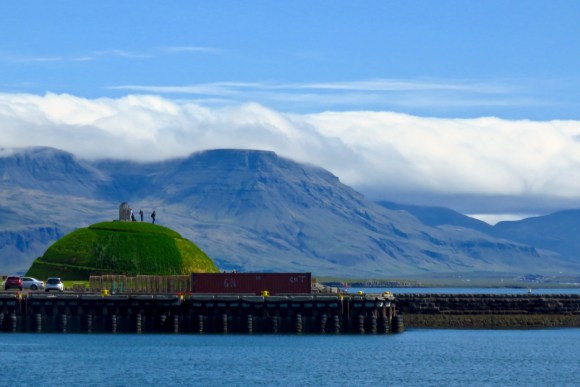 Esjan from Reykjavik, 5/7/19