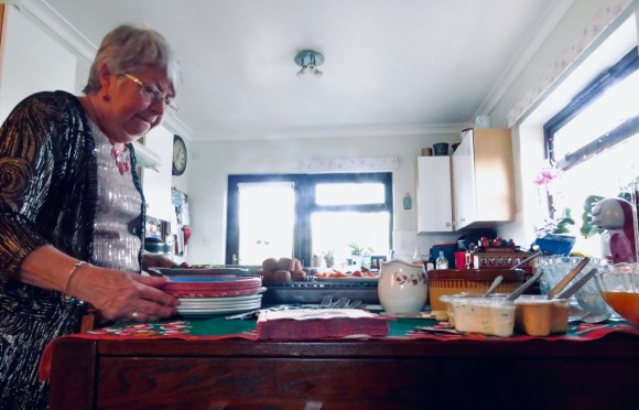 Mum prepares, 29/12/19