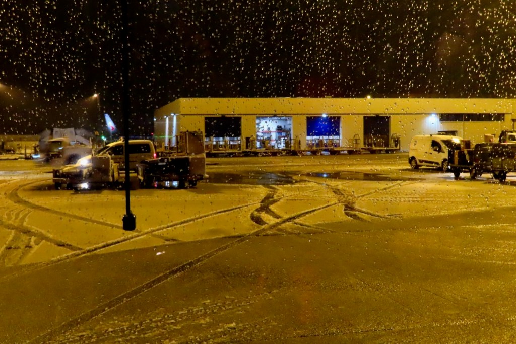 Snow at Keflavik, 17/10/21