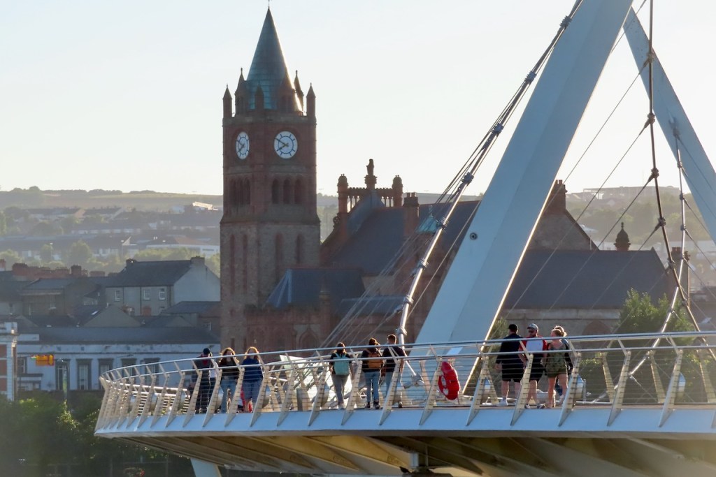 Guildhall and Peace Bridge, 10/8/22