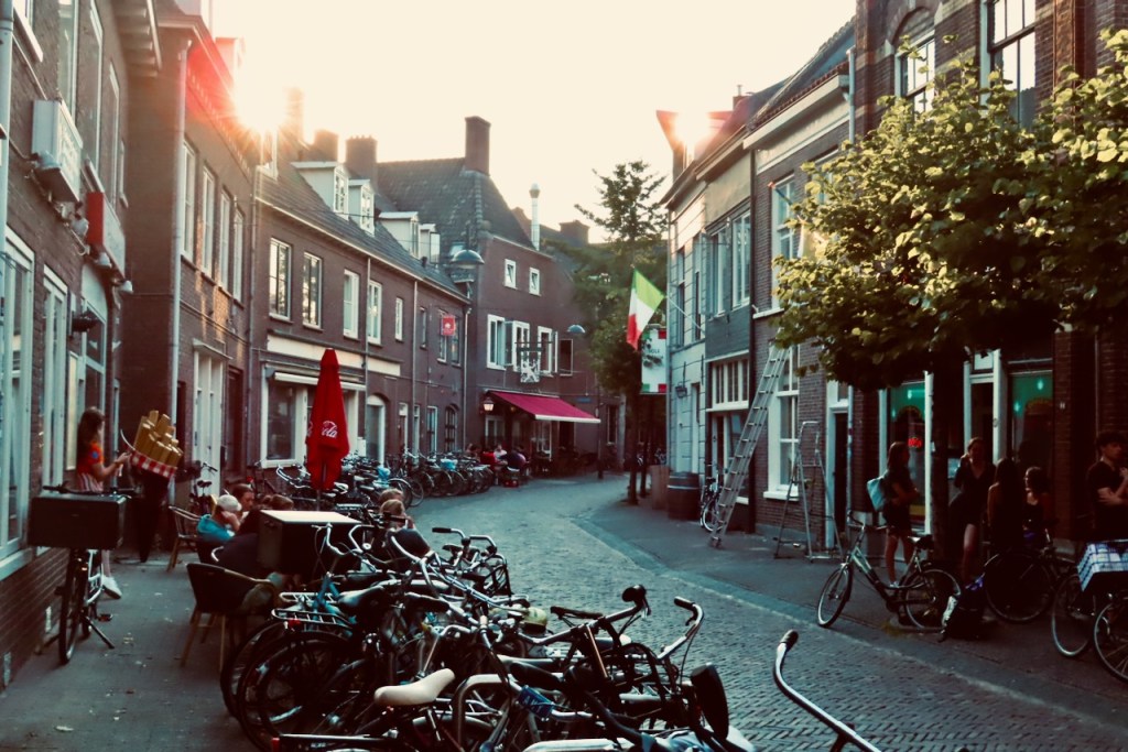 Wageningen street, 23/8/22