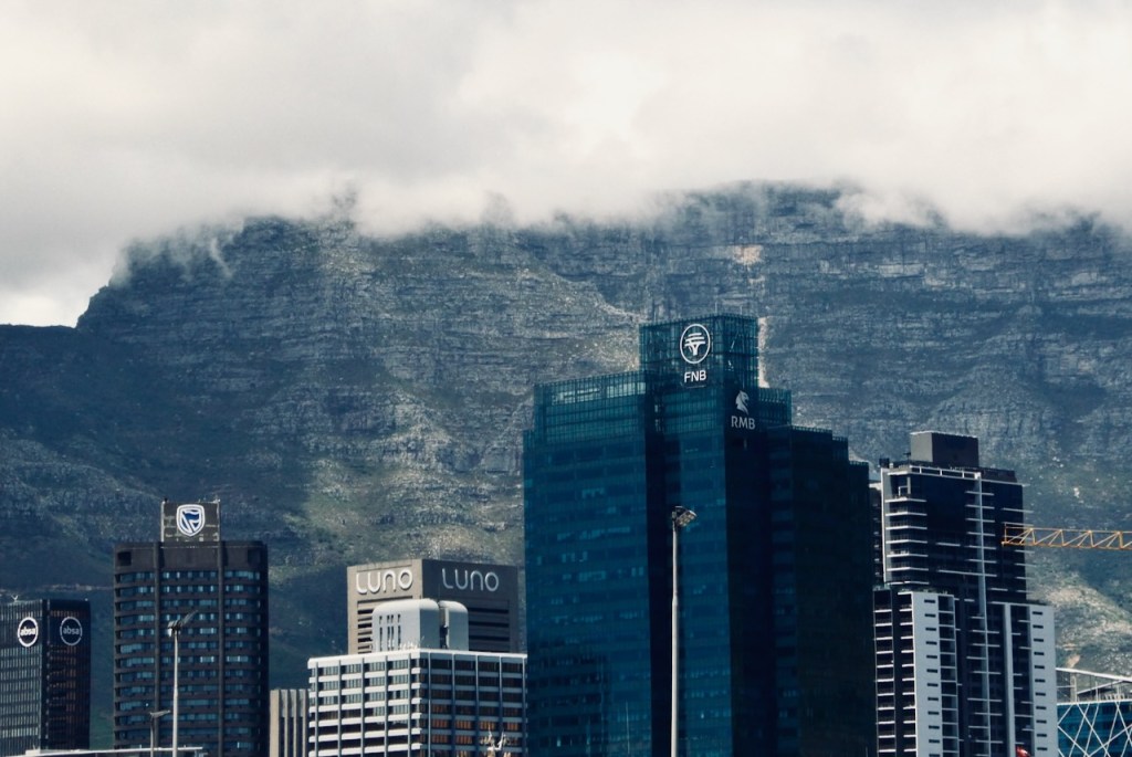Tablecloth cloud, 9/1/25