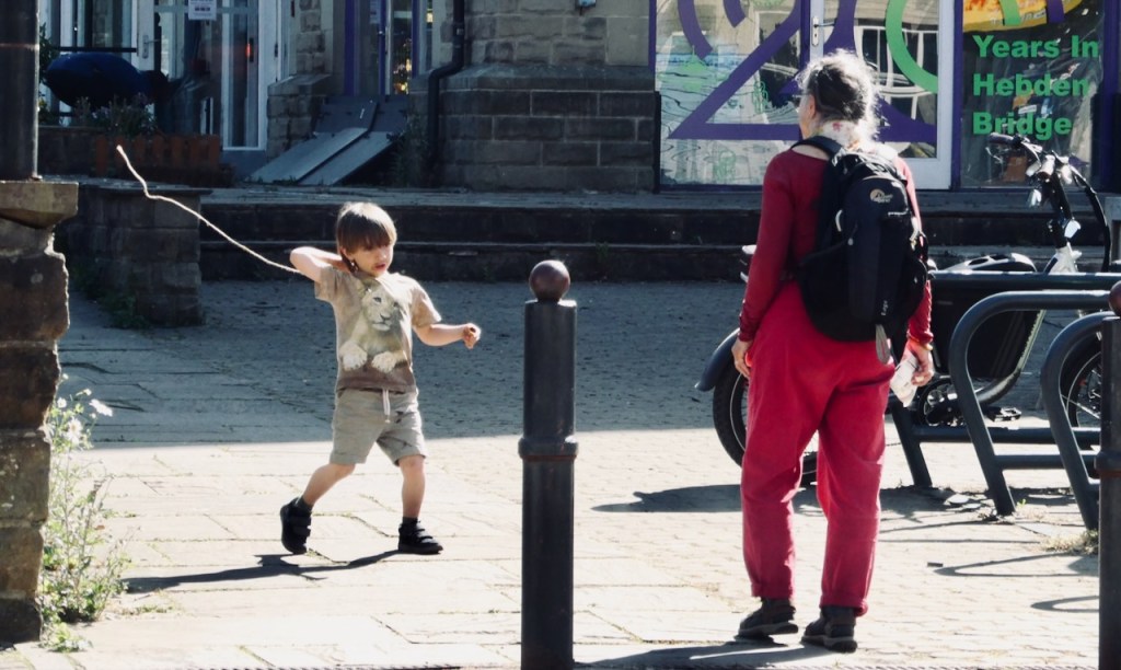 Whipping granny, 21/5/25