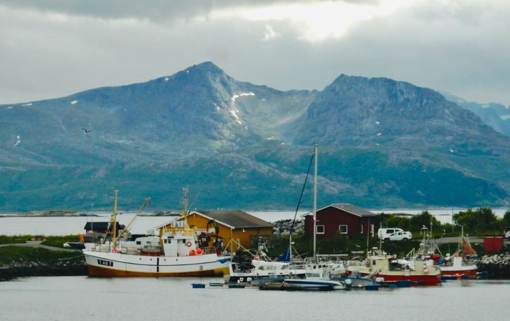 Sommarøy harbour, 22/6/26