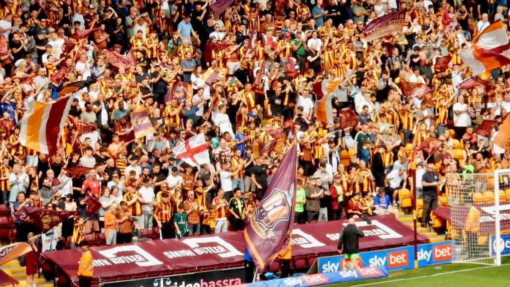 Bradford City fans, 15/8/26