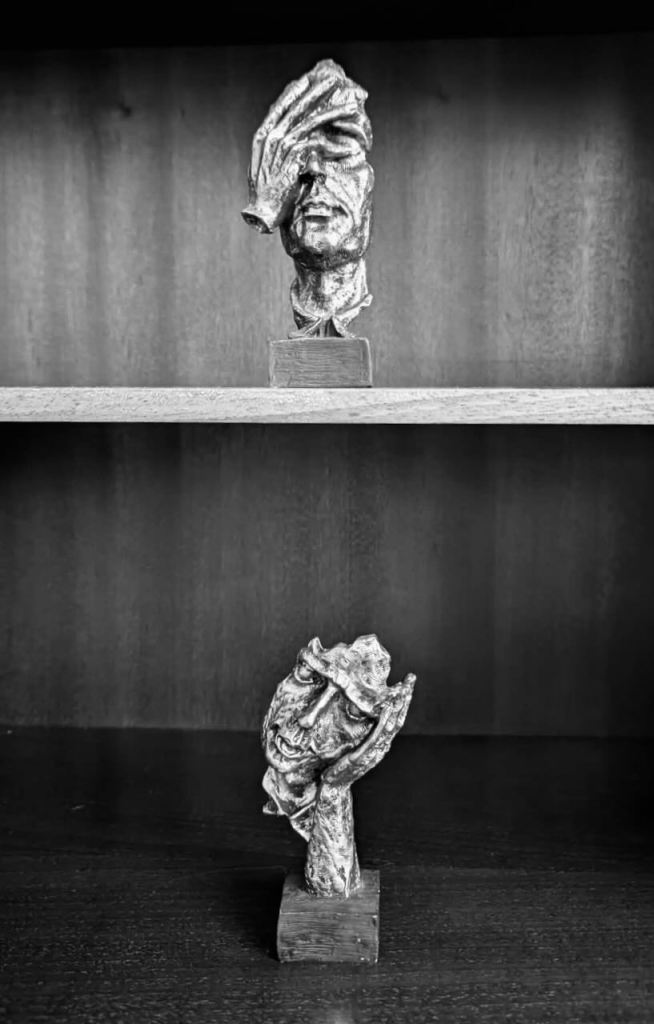 Facepalm statuette, 15/9/26